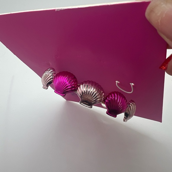NWT Betsey Johnson Pink Metallic Seashell Bangle Bracelet - Picture 5 of 8
